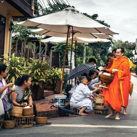 Tingkham Guesthouse หลวงพระบาง ภายนอก รูปภาพ