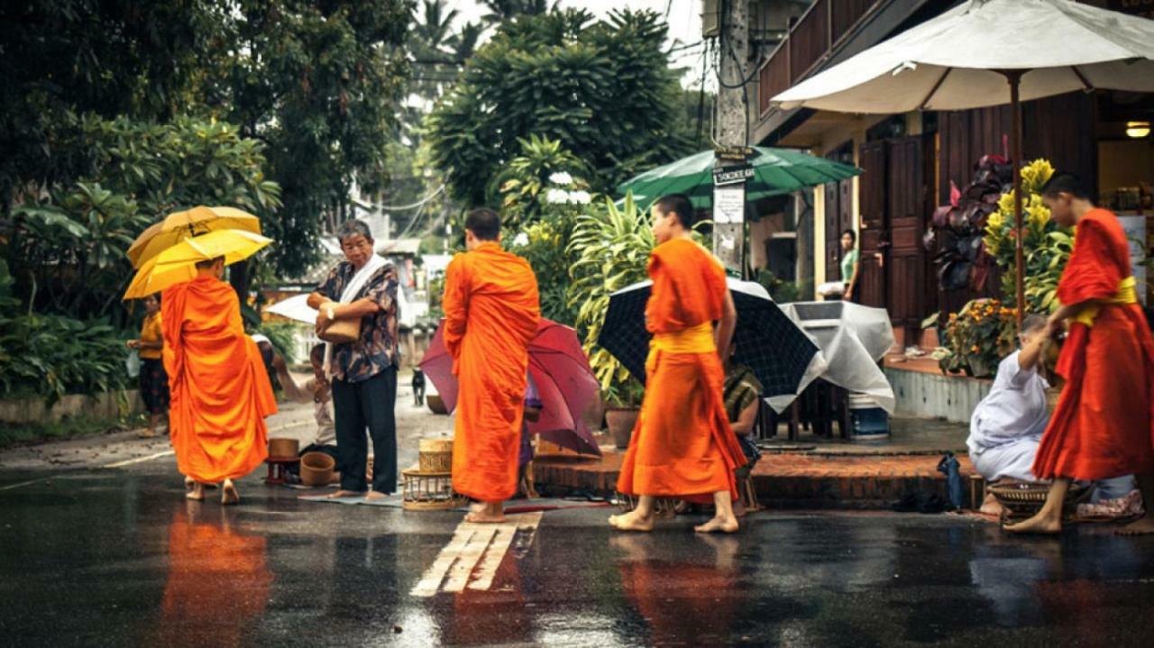 Tingkham Guesthouse หลวงพระบาง ภายนอก รูปภาพ